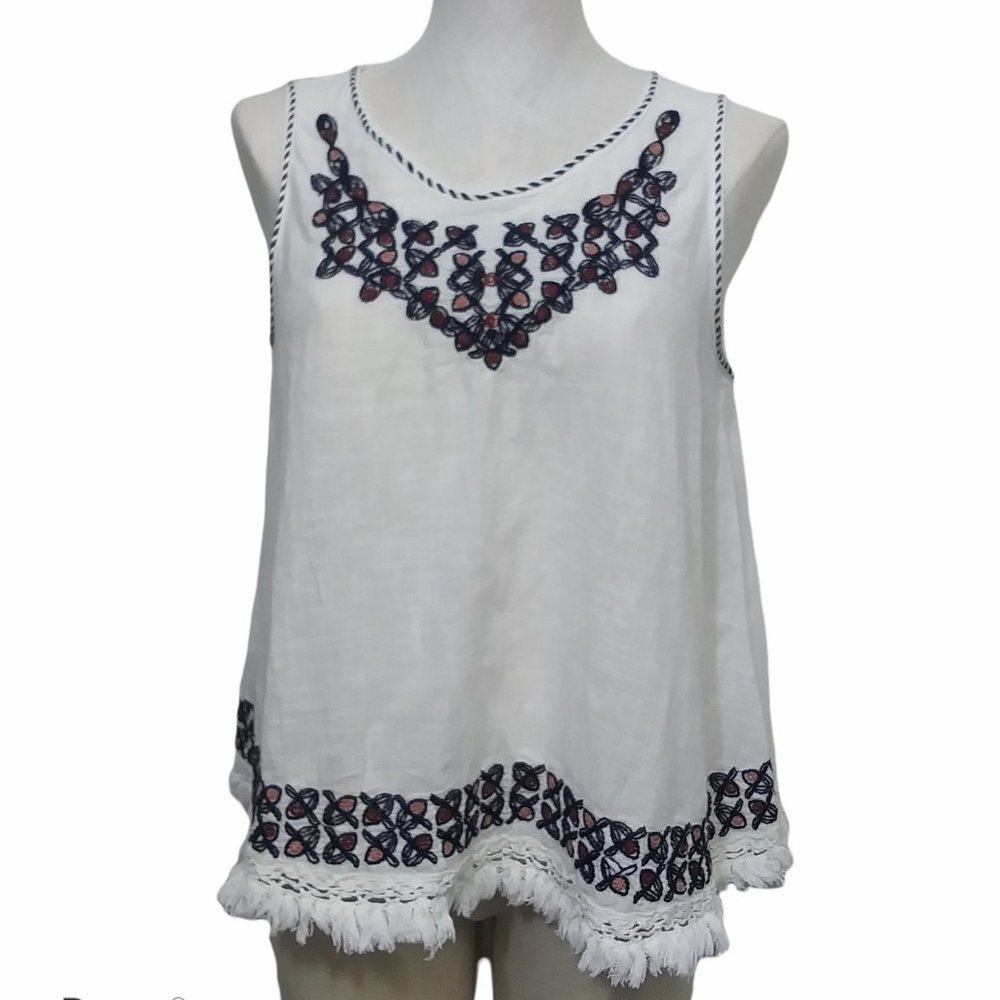 Max Studio Sleeveless Embroidered Boho Top NEW size‎ Small